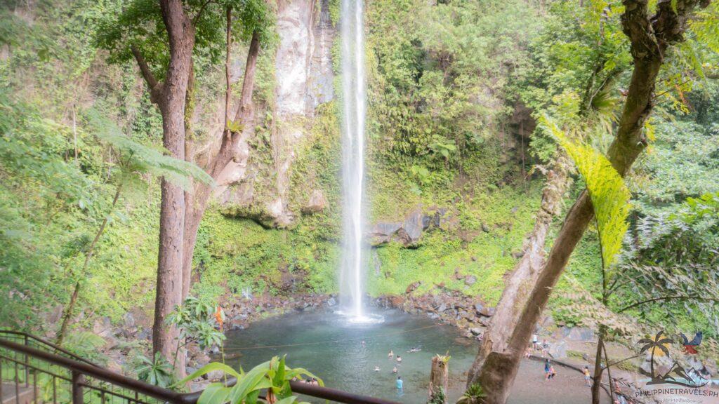 Katibawasan Falls from up the stairs