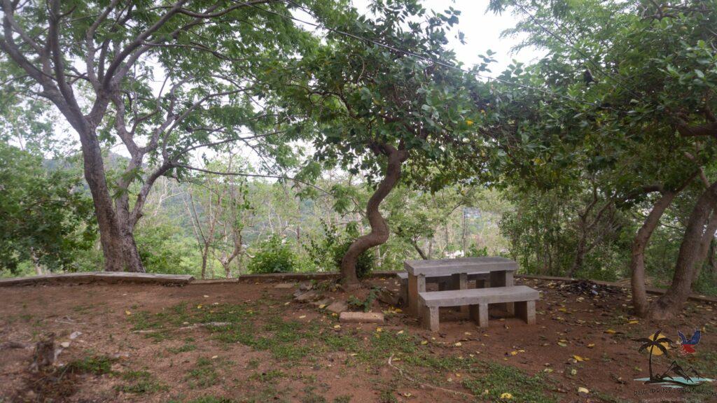 mount tapyas resting area