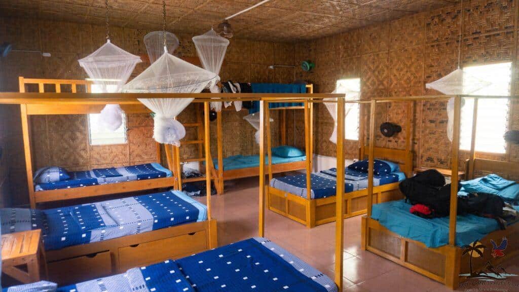 Inside Sunrise Huts hostel