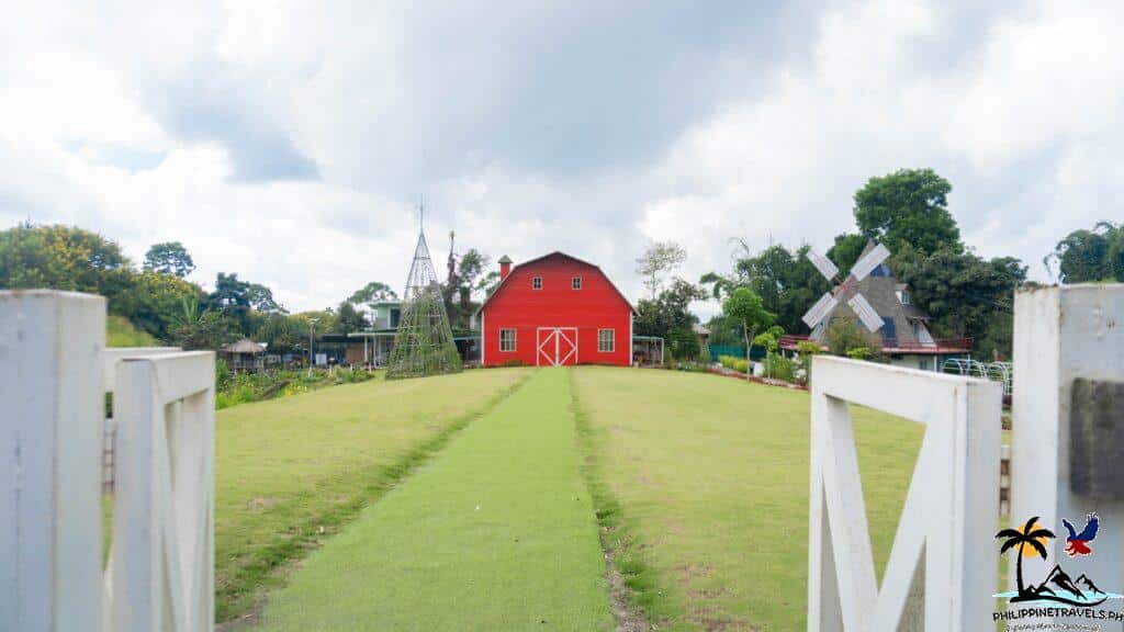 SG Farm Red Barn